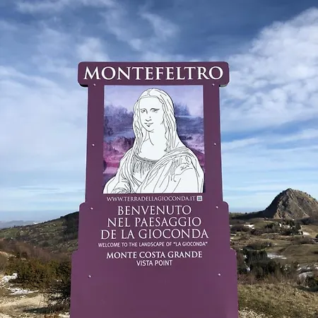 Leonard House In The Wood