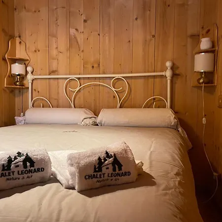 Leonard House In The Wood * بينابيلي