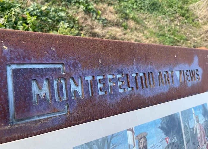 Leonard House In The Wood