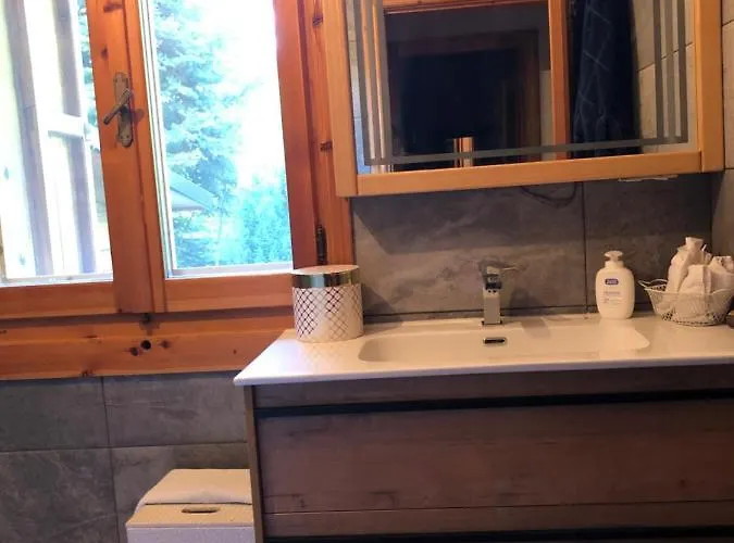 샬레 Leonard House In The Wood 페나빌리