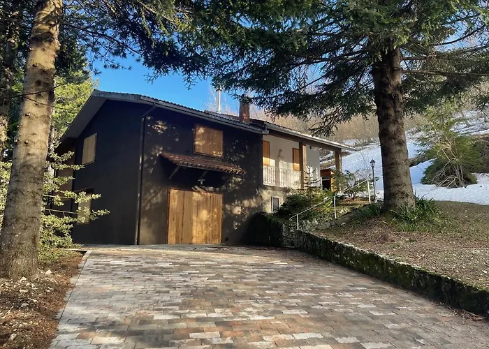 Leonard House In The Wood * 페나빌리