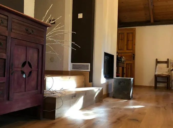 Leonard House In The Wood شاليه بينابيلي